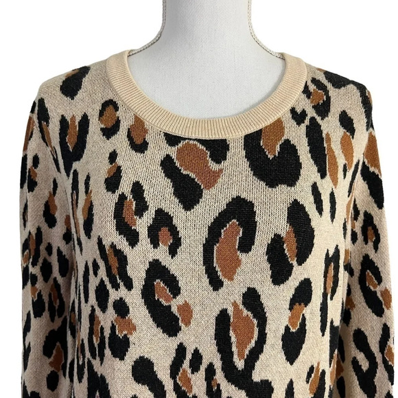 A New Day Leopard Pattern Knit Top Large Beige Black Long Sleeve Round Neck Work - Picture 4 of 9